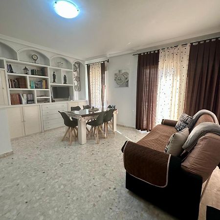 A.T. La Plaza Apartment Calamonte ภายนอก รูปภาพ